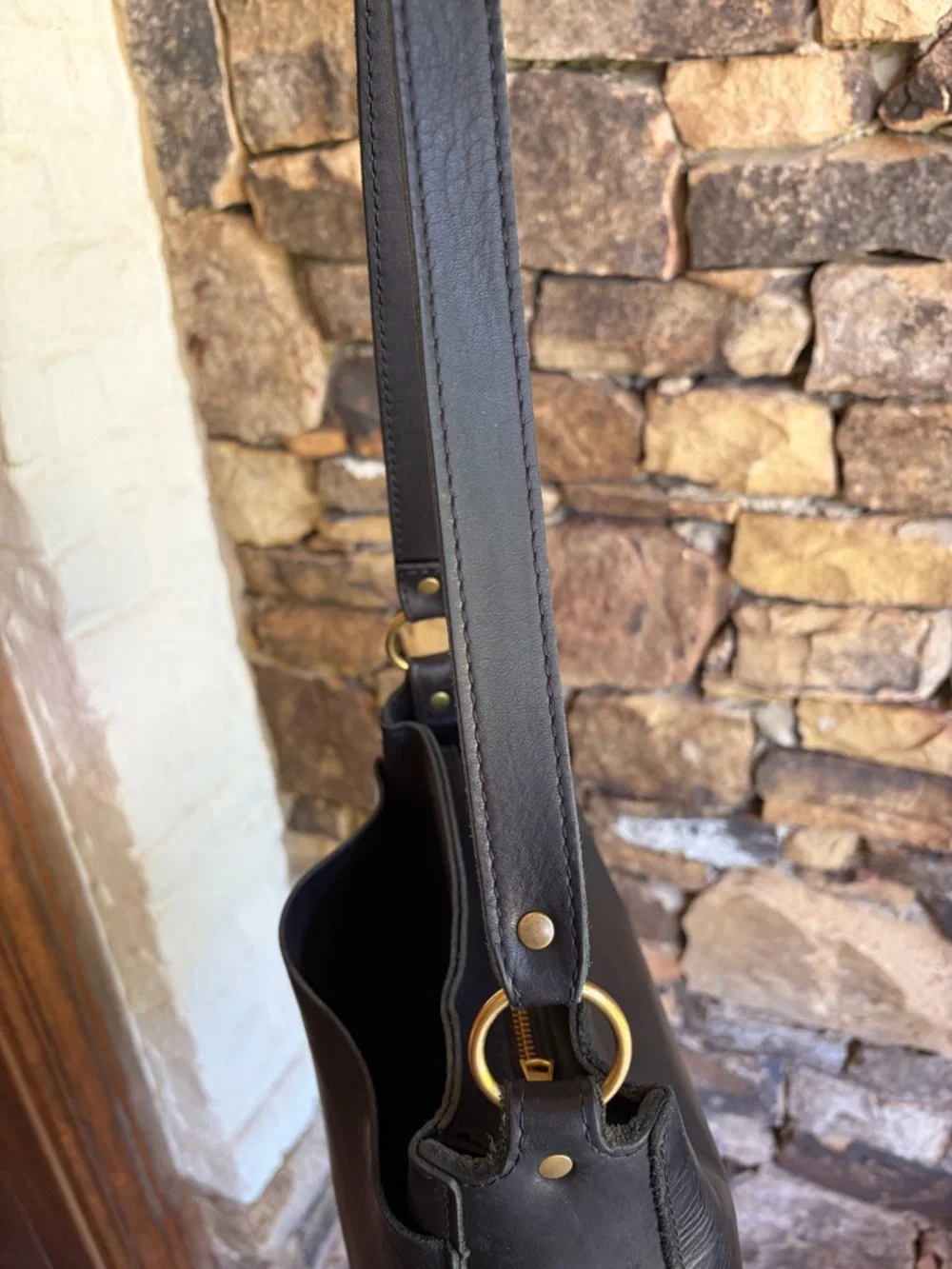 Portland Leather Triangle Shoulder Bag